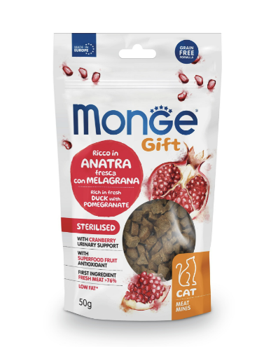 Смаколики Monge Gift Cat Sterilised для котів качка з гранатом 50г