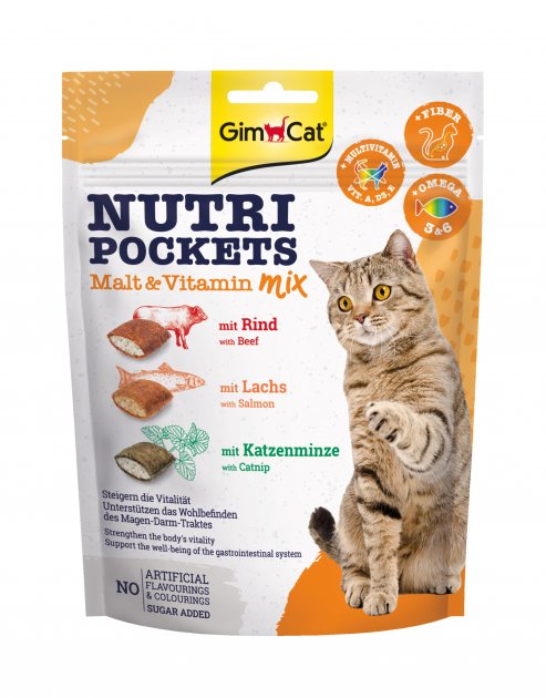 Ласощі GimCat Nutri Pockets Malt & Vitamin Mix для котів подушечки з яловичиною, лососем та котячою м'ятою 150г